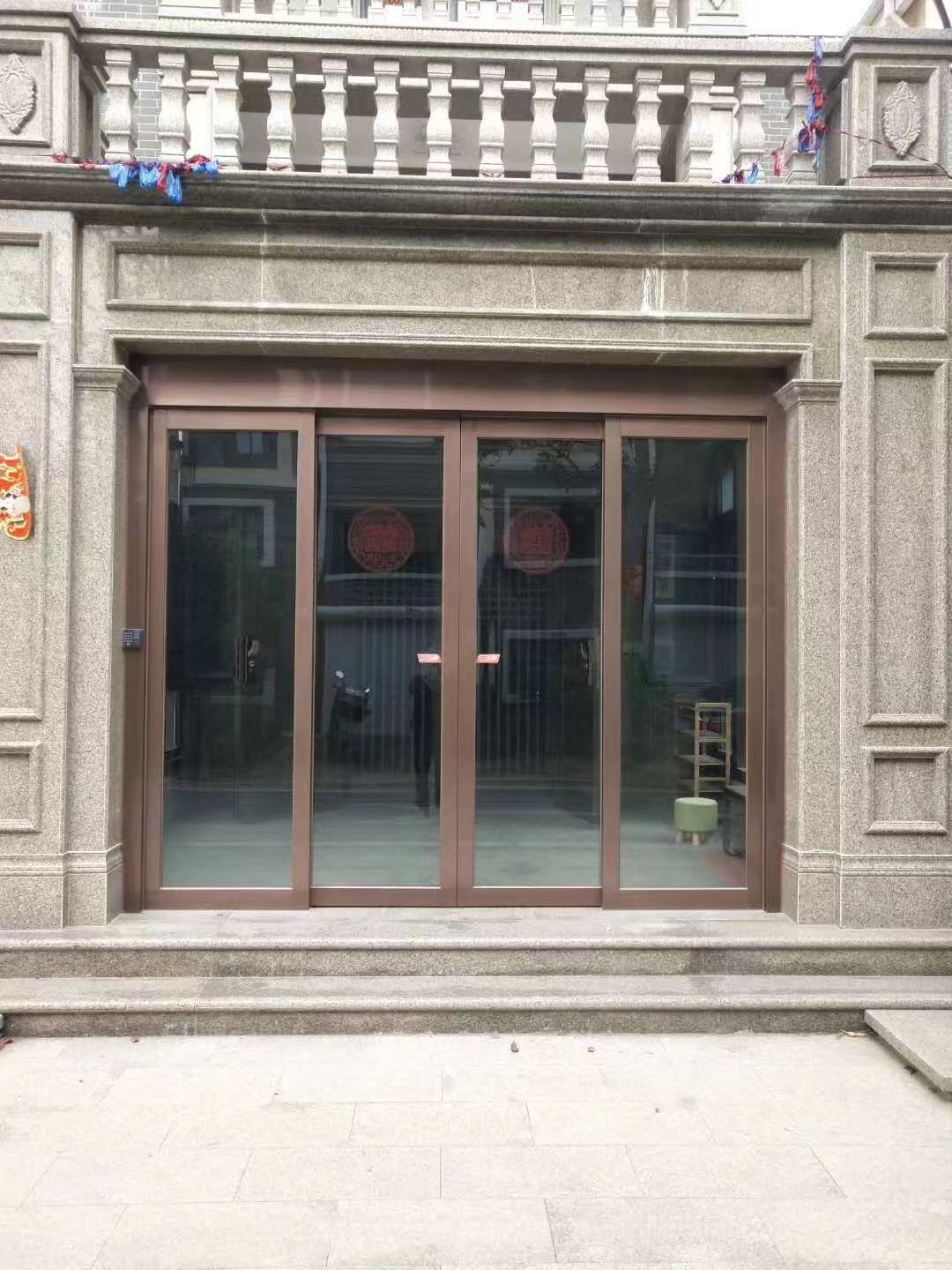 江阴市玻璃伸缩门